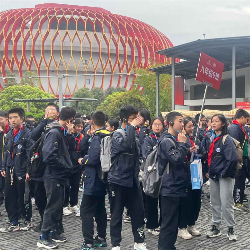 實現(xiàn)高效率研學參觀，無線講解器是必備